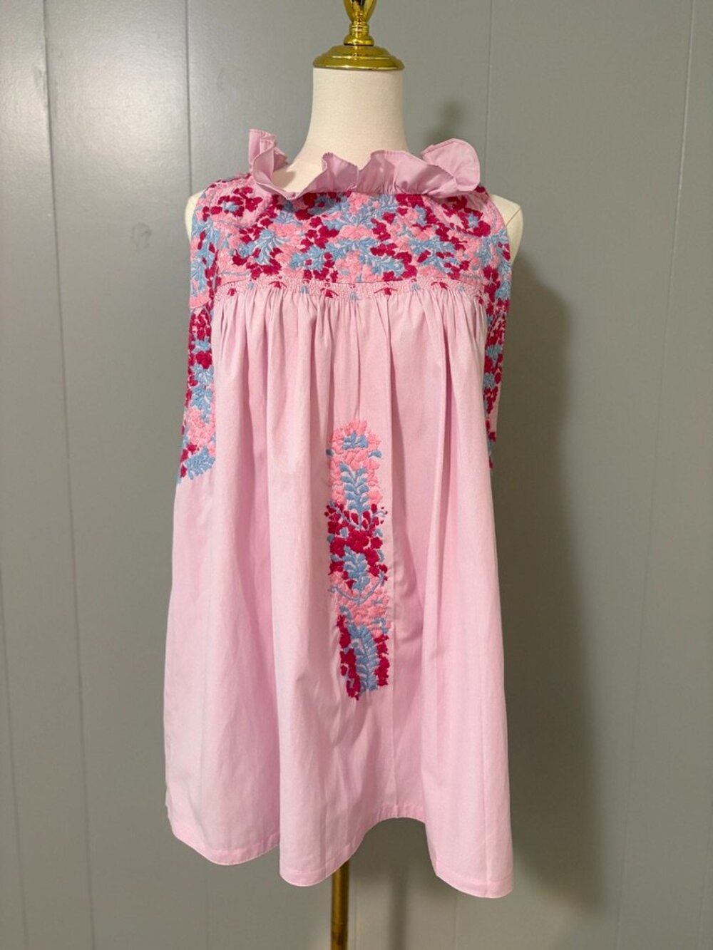 Mi Golondrina Embroidered Ruffle Collar Blouse 2X Sleeveless Oaxaca Top Olivia